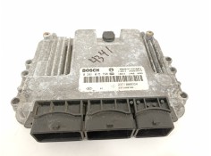 Recambio de centralita motor uce para renault megane iii berlina 5 p dynamique referencia OEM IAM 237100055R  