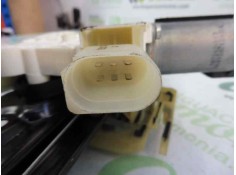 Recambio de elevalunas trasero derecho para bmw serie 5 touring (f11) m550d xdrive referencia OEM IAM 7182122 7208018 7208020 2