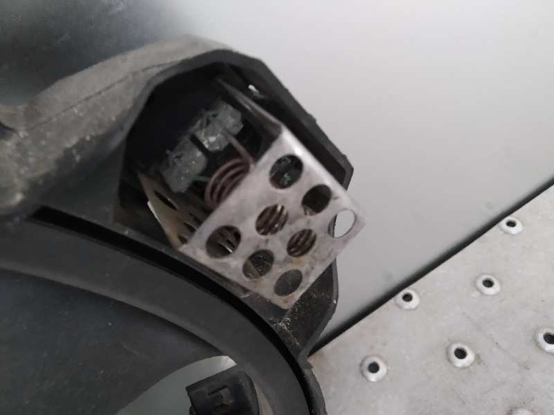 Recambio de electroventilador para renault megane iii berlina 5 p dynamique referencia OEM IAM 214810898R  