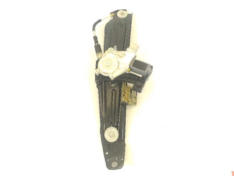 Recambio de elevalunas trasero izquierdo para bmw serie 5 touring (f11) m550d xdrive referencia OEM IAM 7182121 71826139 7248171