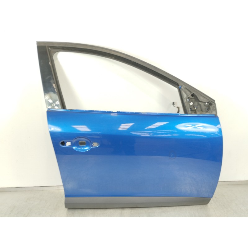 Recambio de puerta delantera derecha para renault megane iii berlina 5 p dynamique referencia OEM IAM 801009742R  