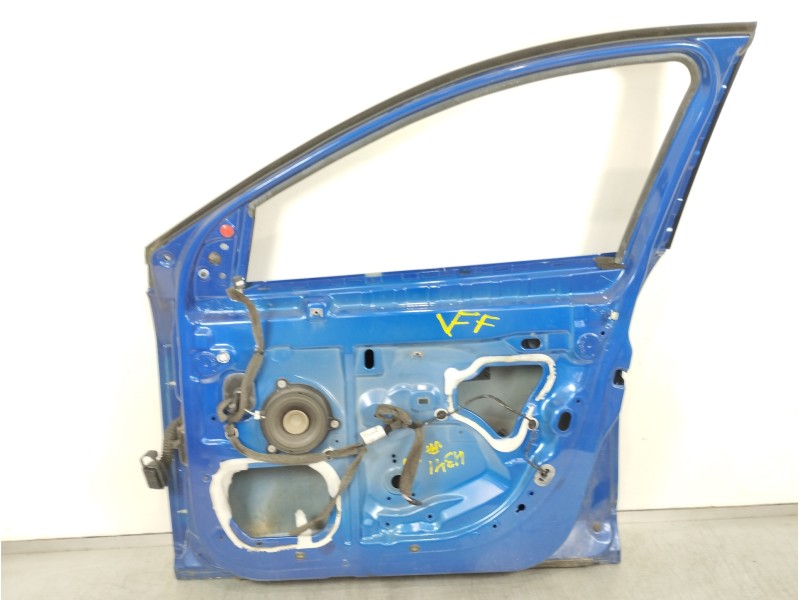 Recambio de puerta delantera derecha para renault megane iii berlina 5 p dynamique referencia OEM IAM 801009742R  