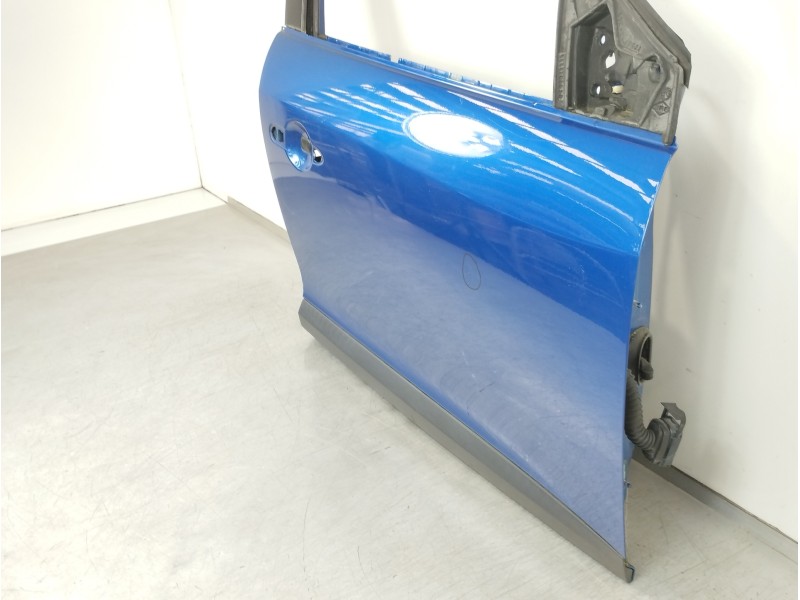 Recambio de puerta delantera derecha para renault megane iii berlina 5 p dynamique referencia OEM IAM 801009742R  