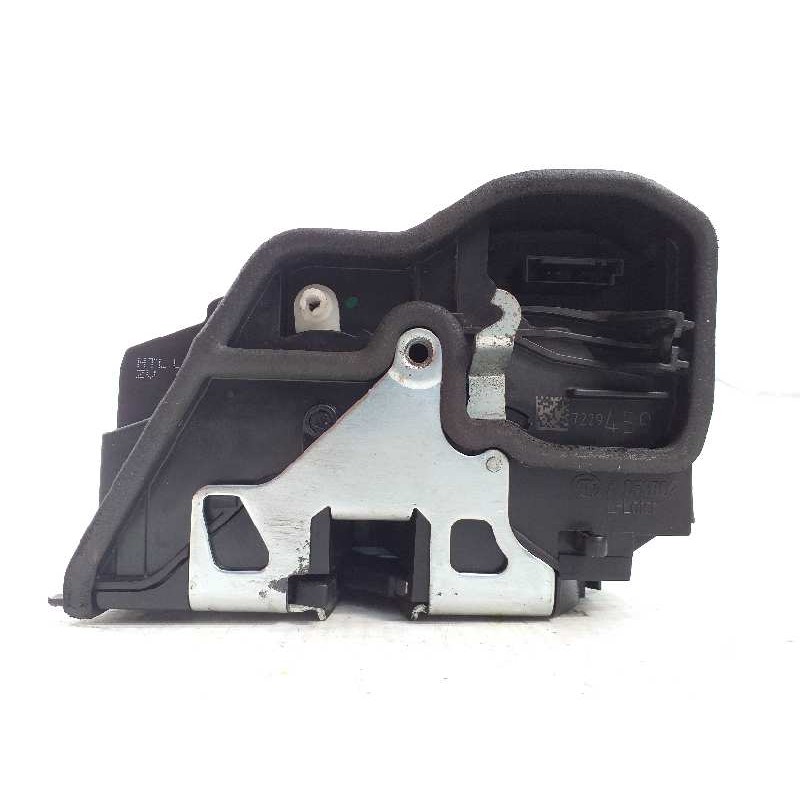 Recambio de cerradura puerta trasera izquierda para bmw serie 5 touring (f11) m550d xdrive referencia OEM IAM 51227229459 722945