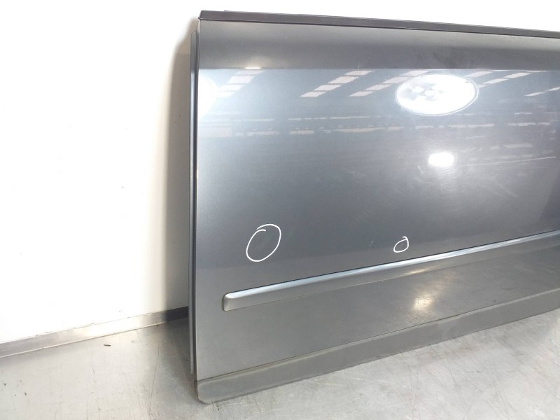 Recambio de puerta delantera izquierda para audi a4 berlina (8e) 1.8 t referencia OEM IAM 8E0831051  