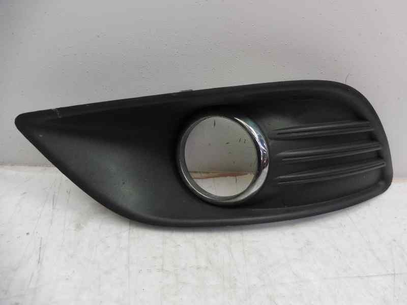 Recambio de rejilla paragolpes izquierda para ford focus lim. (cb4) trend referencia OEM IAM 8M51R19953-AEW  