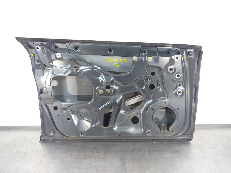 Recambio de puerta delantera izquierda para audi a4 berlina (8e) 1.8 t referencia OEM IAM 8E0831051  