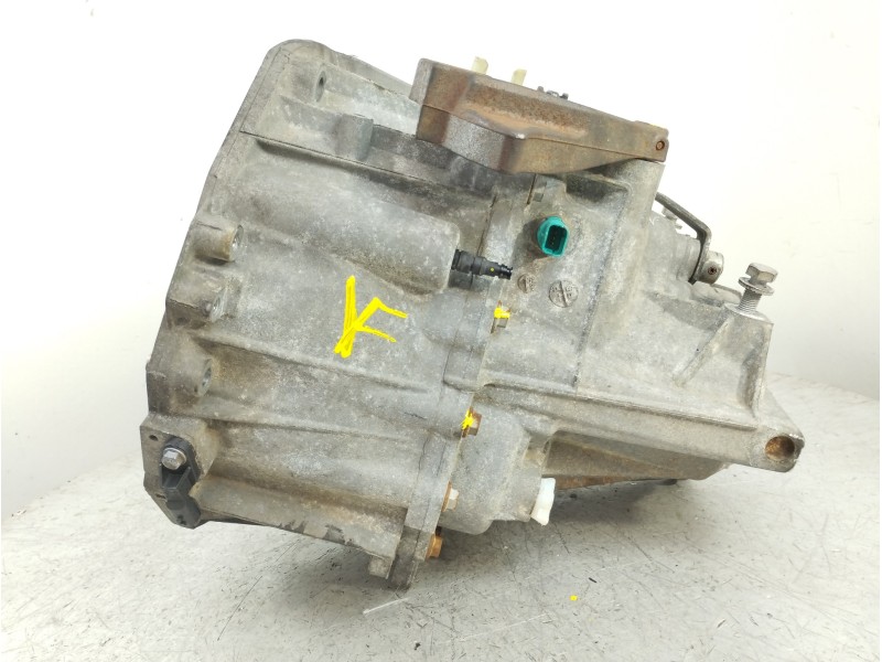 Recambio de caja cambios para renault megane iii berlina 5 p dynamique referencia OEM IAM ND4001  