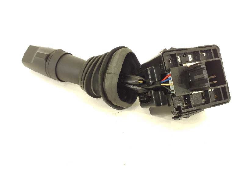 Recambio de mando limpia para chevrolet captiva 2.0 vcdi lt referencia OEM IAM 202005410  