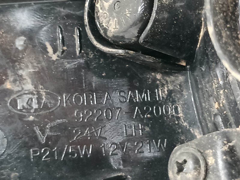 Recambio de piloto delantero izquierdo para kia cee´d business referencia OEM IAM 92207A2000  