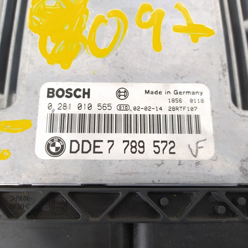 Recambio de centralita motor uce para bmw serie 3 touring (e46) 320d referencia OEM IAM 13617789572 0281010565 7790209