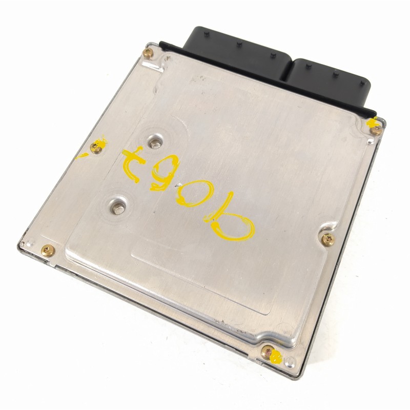 Recambio de centralita motor uce para bmw serie 3 touring (e46) 320d referencia OEM IAM 13617789572 0281010565 7790209