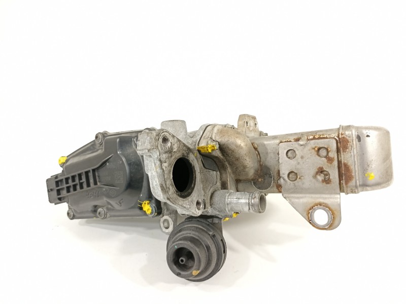 Recambio de valvula egr para renault megane iii berlina 5 p dynamique referencia OEM IAM 47106293R 8200804050 