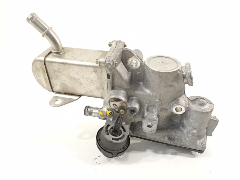 Recambio de valvula egr para renault megane iii berlina 5 p dynamique referencia OEM IAM 47106293R 8200804050 