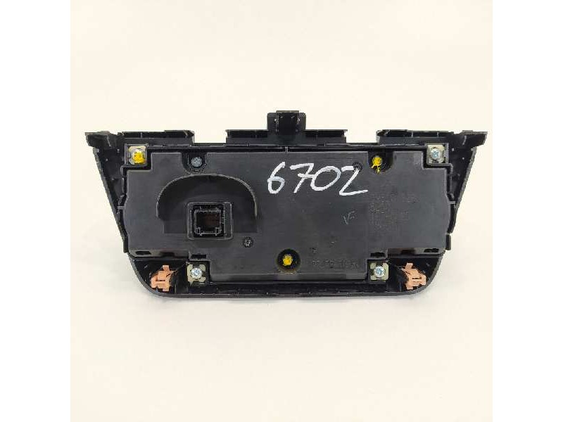 Recambio de mando climatizador para suzuki swift (az) basic referencia OEM IAM 3951052R00 1676085 180515