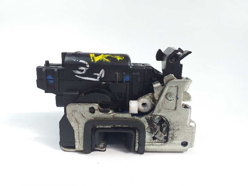 Recambio de cerradura puerta delantera derecha para dacia dokker express essential referencia OEM IAM 805025267R  