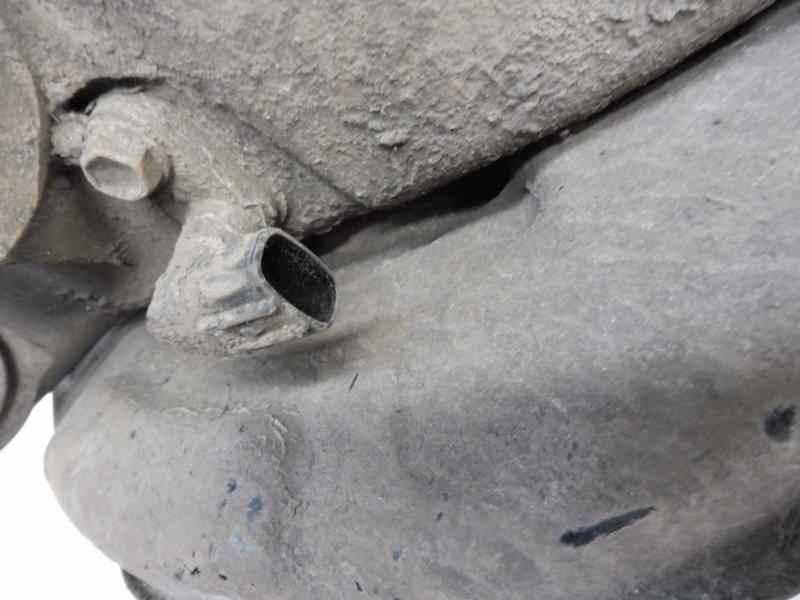 Recambio de mangueta trasera derecha para lexus is200 (ds2/is2) 220d referencia OEM IAM    Recambio de mangueta trasera derecha para lexus is200 (ds2/is2) 220d referencia OEM IAM