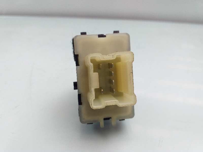 Recambio de mando elevalunas delantero derecho para dacia dokker express essential referencia OEM IAM 254217475R  