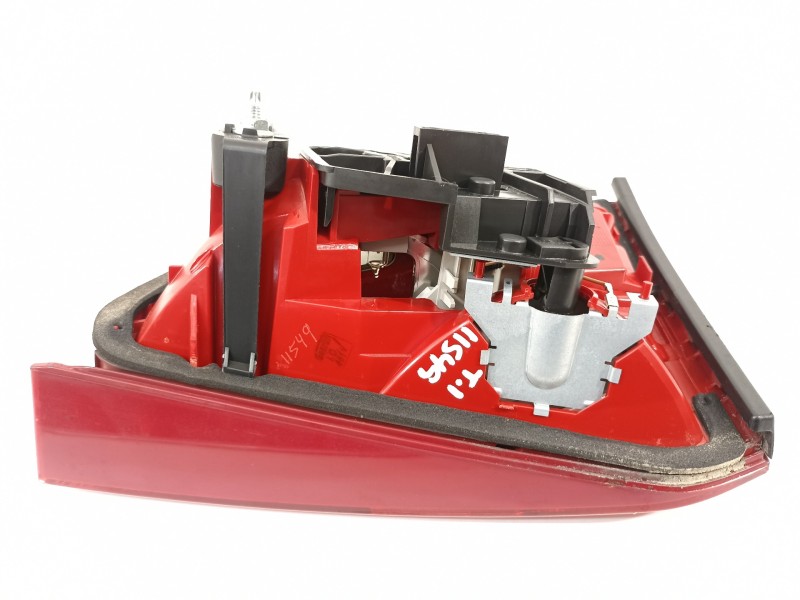 Recambio de piloto trasero izquierdo en porton para audi a4 ber. (b8) básico referencia OEM IAM 8K5945093K  