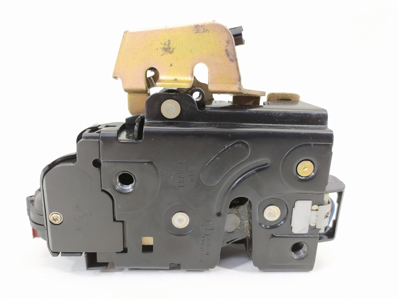 Recambio de cerradura puerta trasera derecha para audi a4 berlina (8e) 1.8 t referencia OEM IAM 4B0839016D  