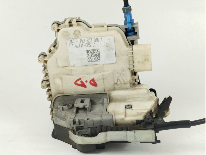 Recambio de cerradura puerta delantera derecha para audi a3 sportback (8va) ambiente referencia OEM IAM 8X1837016A  