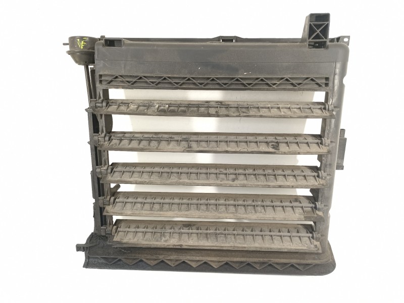 Recambio de panel frontal para bmw serie 3 touring (e46) 320d referencia OEM IAM 157048048 0931642 