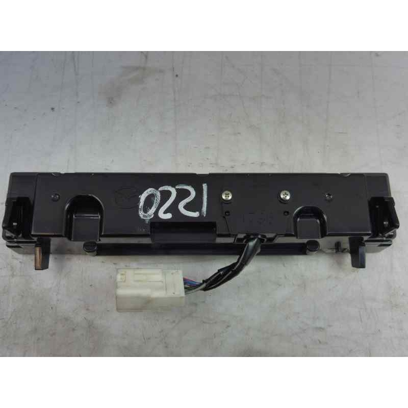 Recambio de pantalla multifuncion para mazda 3 berlina (bk) 1.6 crdt active referencia OEM IAM   