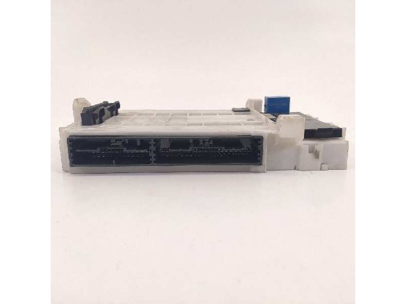 Recambio de caja reles / fusibles para suzuki swift (az) basic referencia OEM IAM 23111N6DG 2353R20 