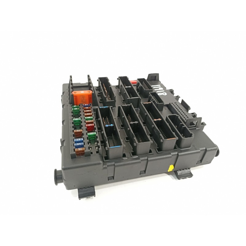 Recambio de caja reles / fusibles para saab 9-3 berlina 2.2 tid arc referencia OEM IAM 519070106 12804331 