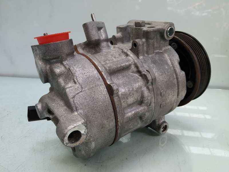 Recambio de compresor aire acondicionado para volkswagen golf vii lim. business bluemotion tech. referencia OEM IAM 5Q0820803F G