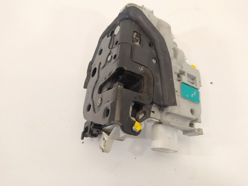 Recambio de cerradura puerta delantera izquierda para audi a1 sportback (8xf) adrenalin referencia OEM IAM 8X1837015C  