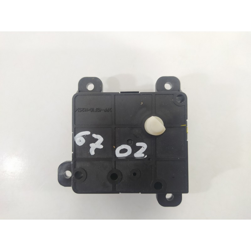 Recambio de motor apertura trampillas climatizador para suzuki swift (az) basic referencia OEM IAM CSA512T013A  