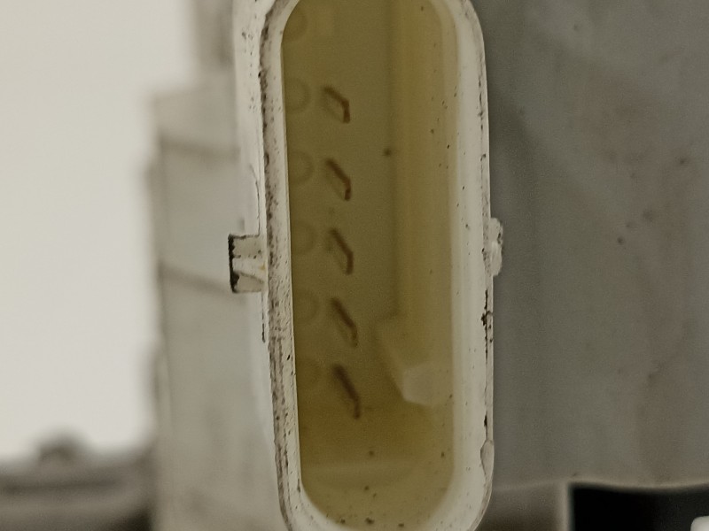 Recambio de cerradura puerta delantera derecha para audi a1 sportback (8xf) adrenalin referencia OEM IAM 8X1837016C  