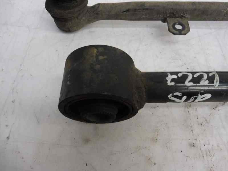 Recambio de brazo suspension superior trasero derecho para lexus is200 (ds2/is2) 220d referencia OEM IAM   