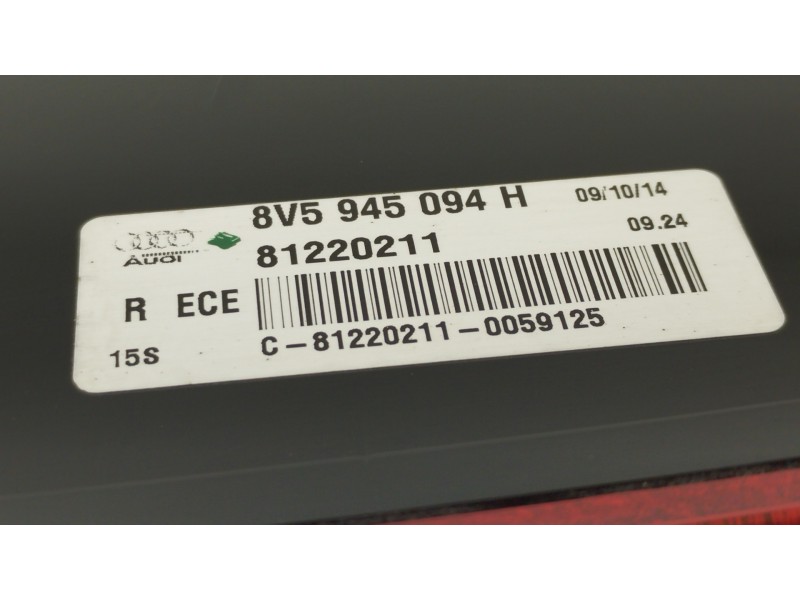 Recambio de piloto trasero derecho para audi a3 sportback (8va) ambiente referencia OEM IAM 8V5945094H 81220211 