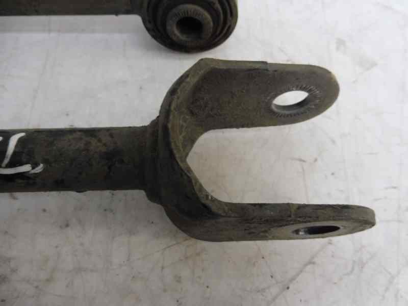 Recambio de brazo suspension superior trasero derecho para lexus is200 (ds2/is2) 220d referencia OEM IAM   