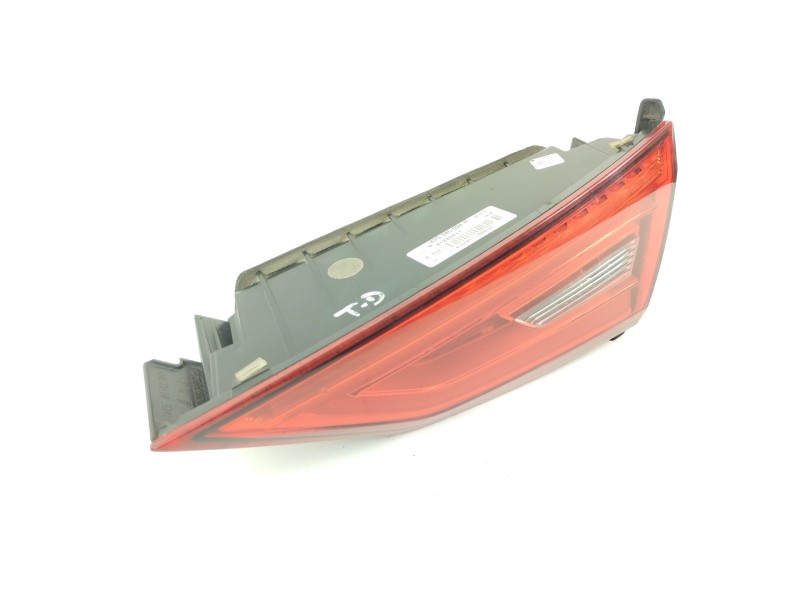 Recambio de piloto trasero derecho para audi a3 sportback (8va) ambiente referencia OEM IAM 8V5945094H 81220211 