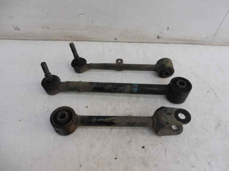 Recambio de brazo suspension superior trasero izquierdo para lexus is200 (ds2/is2) 220d referencia OEM IAM   