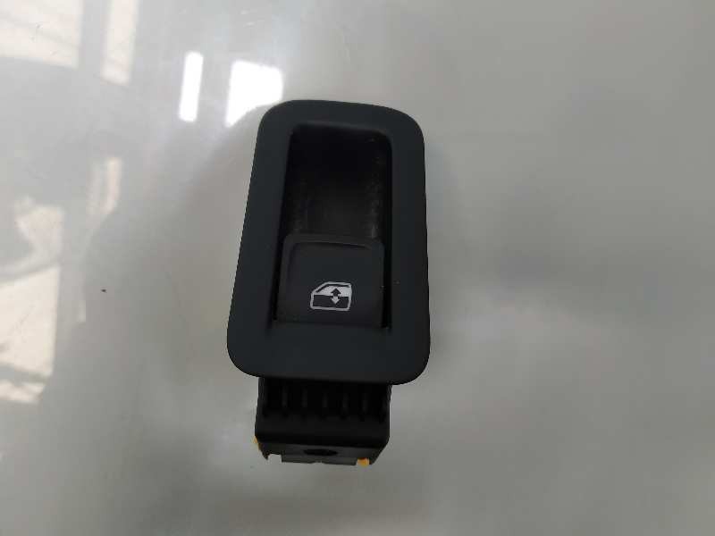 Recambio de mando elevalunas delantero derecho para volkswagen golf vii lim. business bluemotion tech. referencia OEM IAM 5G0959