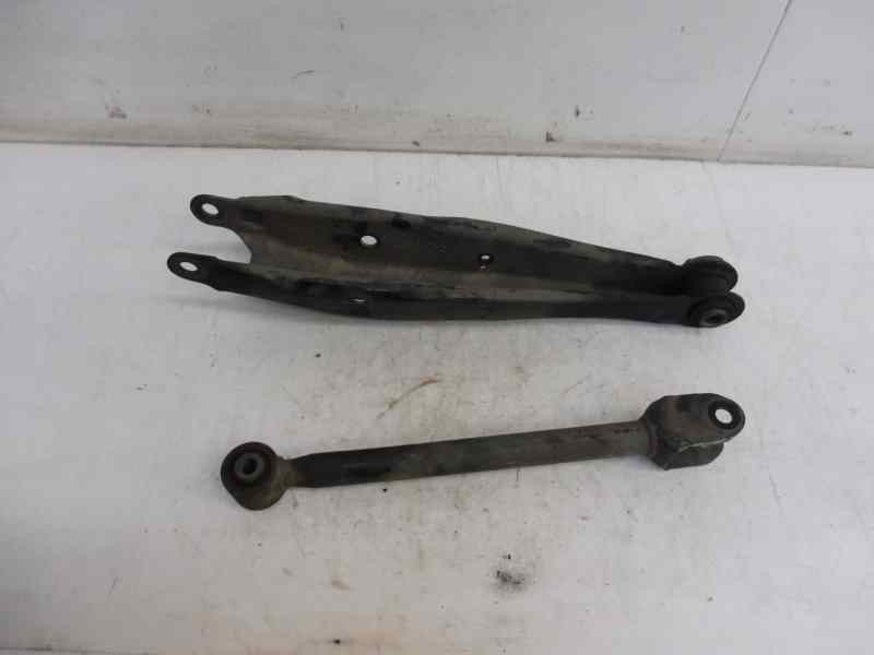 Recambio de brazo suspension inferior trasero izquierdo para lexus is200 (ds2/is2) 220d referencia OEM IAM   