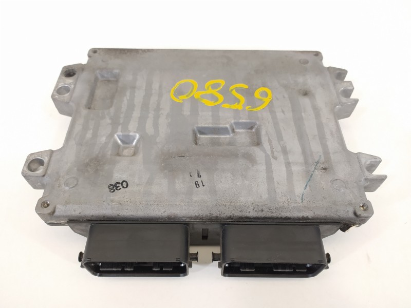 Recambio de centralita motor uce para suzuki swift berlina (mz) gl (3-ptas.) referencia OEM IAM 3392062J02 MB1123000383 