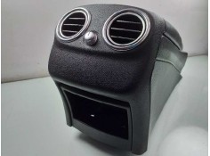 Recambio de apoyabrazos central para mercedes-benz clase c (w205) familiar c 220 t d 4matic (205.205) referencia OEM IAM 2056801 2
