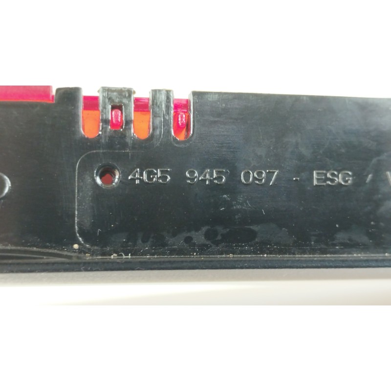 Recambio de luz central de freno para audi a3 sportback (8va) ambiente referencia OEM IAM 4G5945097 0FA1400678 1330469965