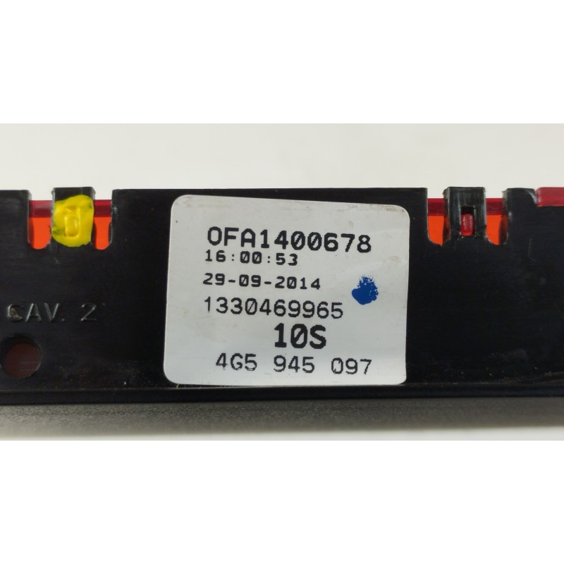 Recambio de luz central de freno para audi a3 sportback (8va) ambiente referencia OEM IAM 4G5945097 0FA1400678 1330469965
