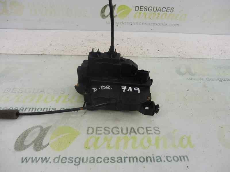 Recambio de cerradura puerta delantera derecha para renault megane iii berlina 5 p dynamique referencia OEM IAM 805020001R  
