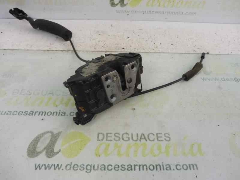 Recambio de cerradura puerta delantera derecha para renault megane iii berlina 5 p dynamique referencia OEM IAM 805020001R  