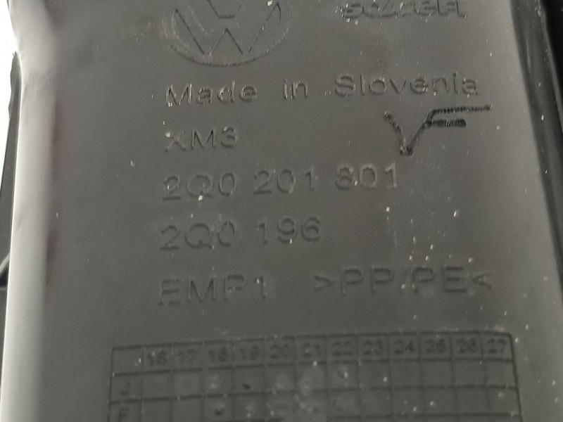 Recambio de filtro carbono activo para seat arona xperience referencia OEM IAM 2Q0201801  