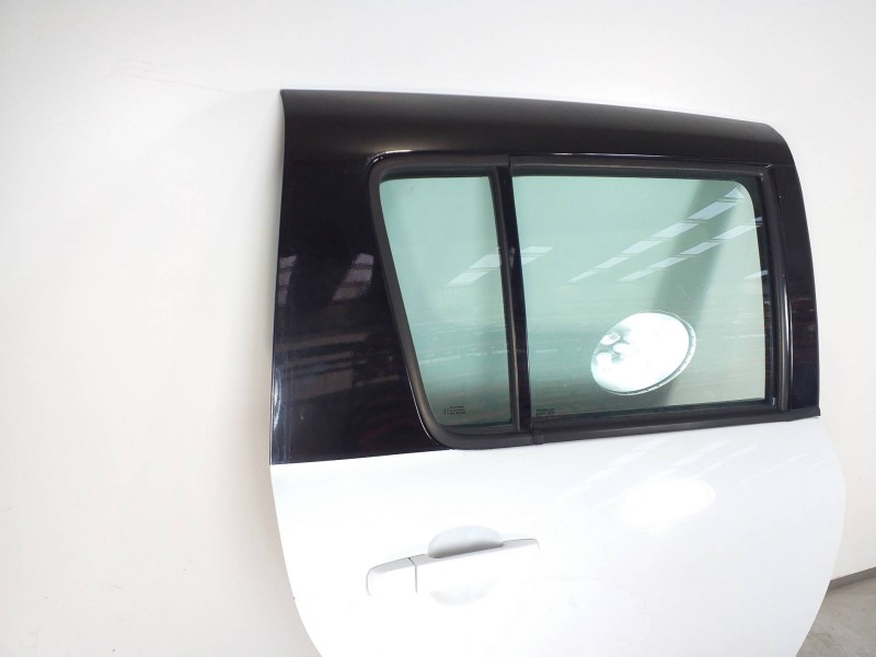 Recambio de puerta trasera derecha para suzuki swift berlina (mz) gl (3-ptas.) referencia OEM IAM   