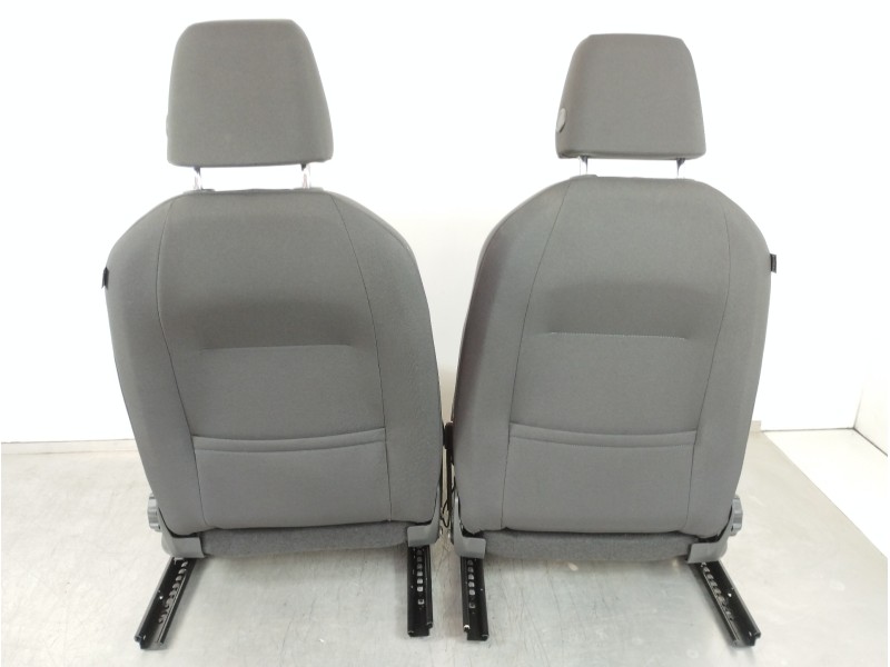Recambio de juego asientos completo para seat arona xperience referencia OEM IAM 2Q0881106  