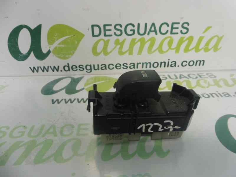 Recambio de mando elevalunas trasero izquierdo para lexus is200 (ds2/is2) 220d referencia OEM IAM 8403053020  